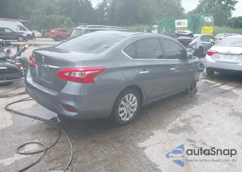 2018 Nissan Sentra S из США, поврежденный, VIN 3N1AB7AP1JY328377